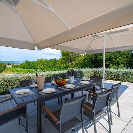 Martincic Residence - 5 Stars Luxury With Pool Heating On 4000M2 Rakalj Extérieur photo