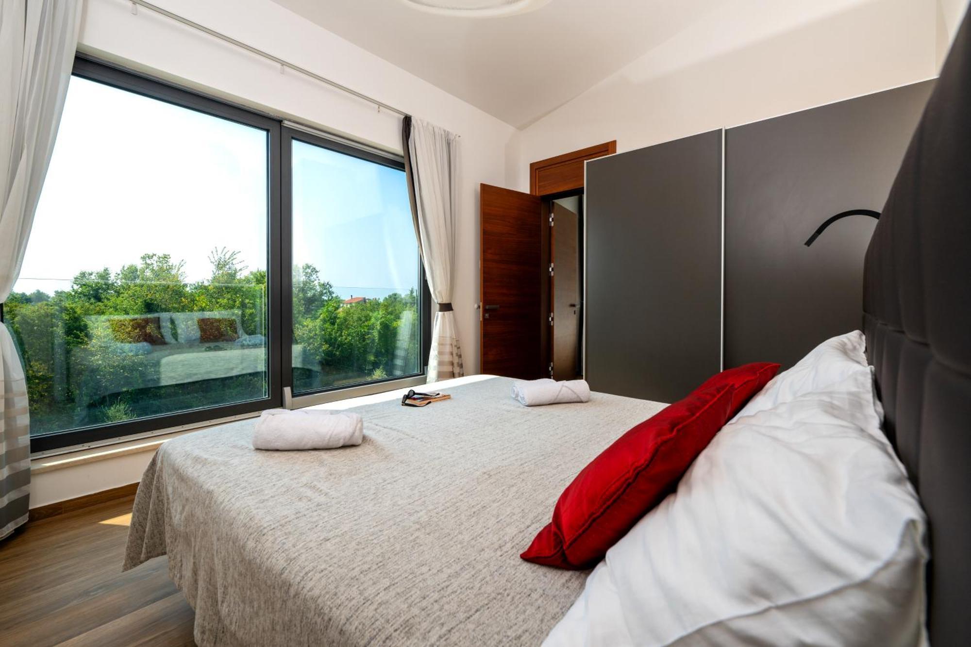 Martincic Residence - 5 Stars Luxury With Pool Heating On 4000M2 Rakalj Extérieur photo
